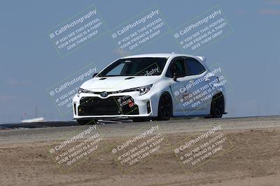 media/Oct-04-2025-OnGrid (Sat) [[44bd565ffa]]/Green Group/Grapevine/